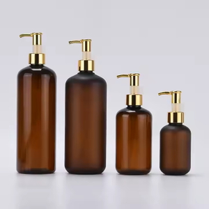 Plastic shampoolotionfles met deksel
