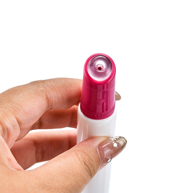 Leere Quetschtuben mit individuellem Logo f&uuml;r Lipgloss, Lippen&ouml;l und Kosmetika