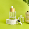 เครื่องสำอางที่ว่างเปล่า 1oz 2oz 30ml 60ml Skincare น้ำหอมเซรั่มน้ำมันหอมระเหยผม Dropper แก้วขวด