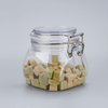 Food Grade Keuken Doorzichtige Opslag Huisdier Plastic Unieke Koekje Lege Verzegelde Honing Jam Clip Top Potten Met Metalen Clip Deksel Mason Jars