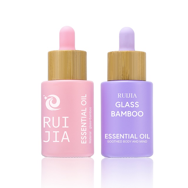 Logo personnalis&eacute; 100 ml d'emballage cosm&eacute;tique en verre mat 15 ml 20 ml 30 ml 50 ml bouteilles d'huile essentielle de visage de cheveux en verre rond avec bouchon compte-gouttes en bambou