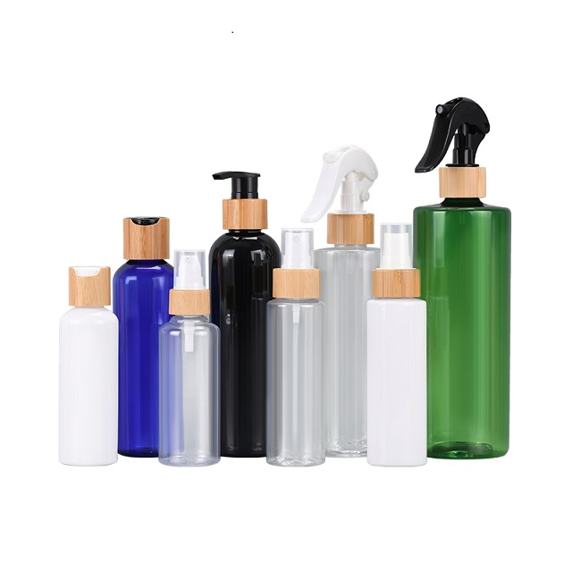 Leere Shampoo-Flasche aus Kunststoff